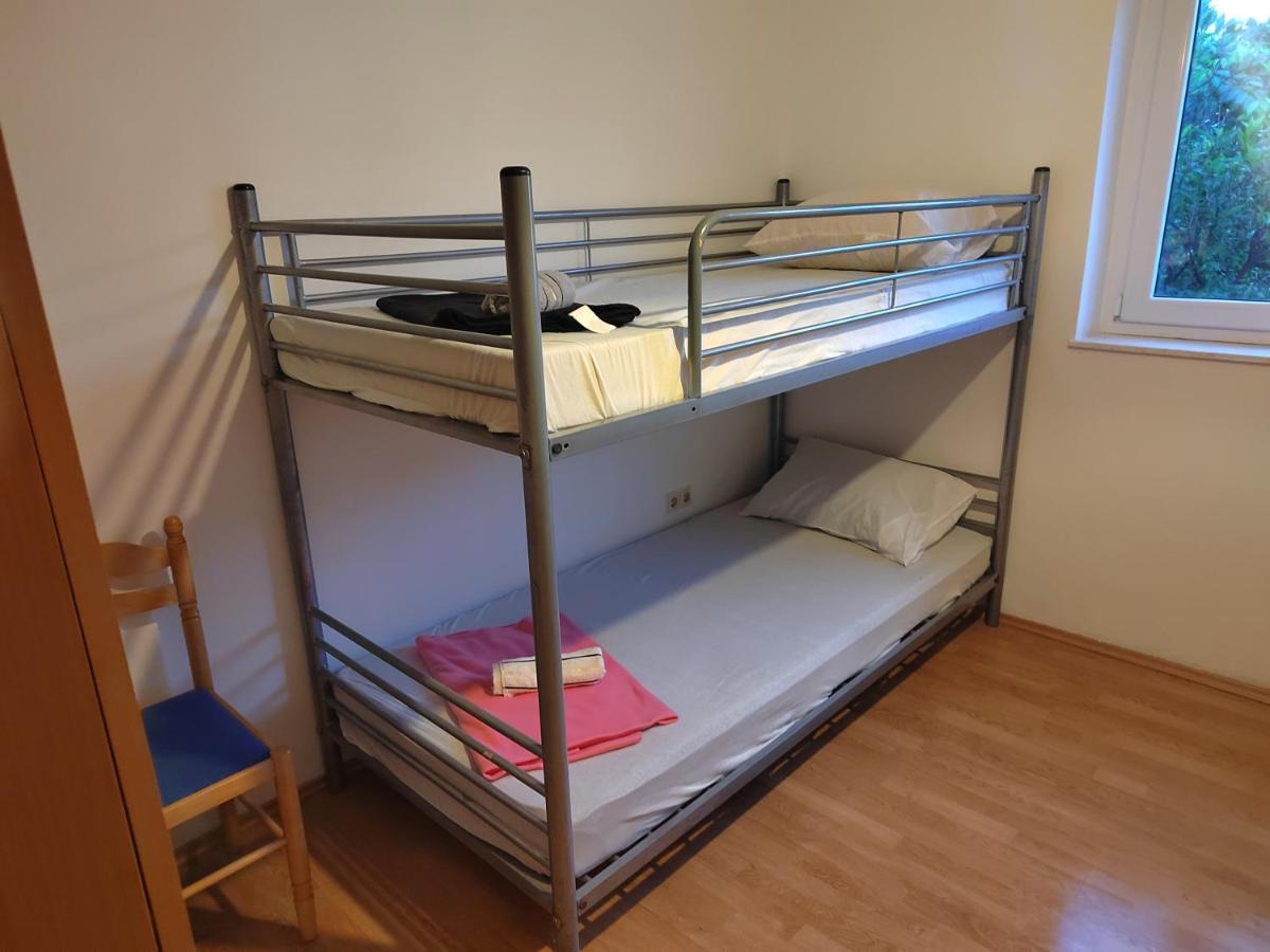 Hostel Rasema Τρογκίρ Εξωτερικό φωτογραφία