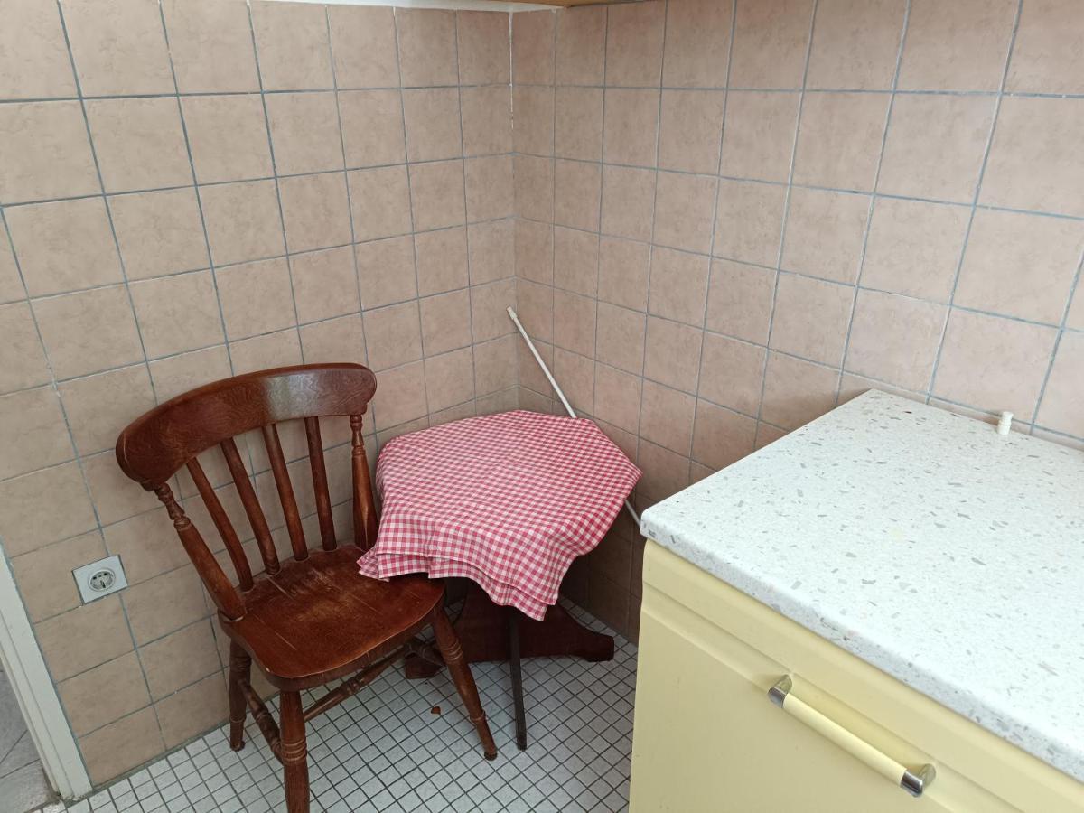 Hostel Rasema Τρογκίρ Εξωτερικό φωτογραφία
