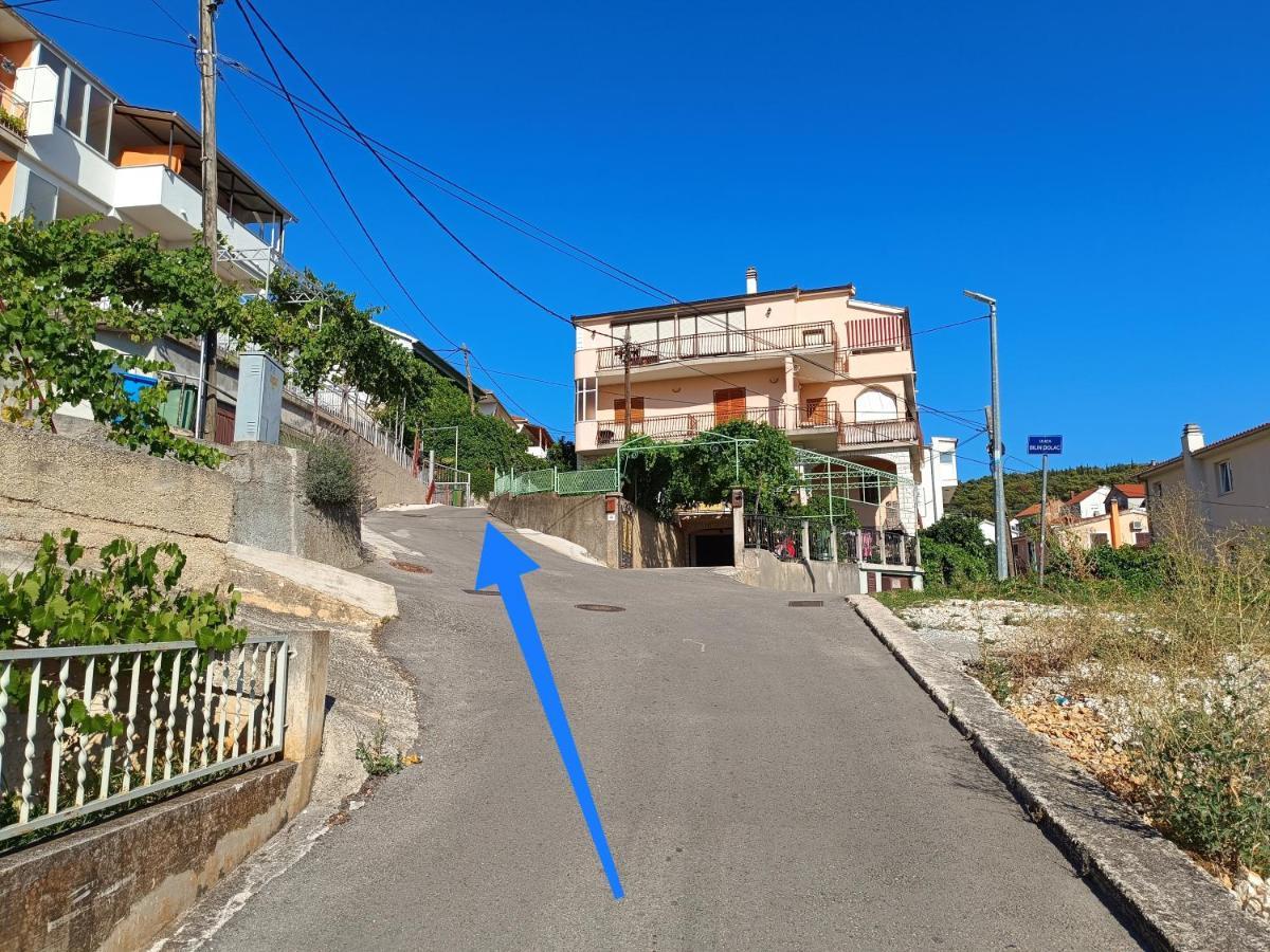 Hostel Rasema Τρογκίρ Εξωτερικό φωτογραφία